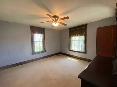 815 W Maple St, Canton, IL 61520 photo 19