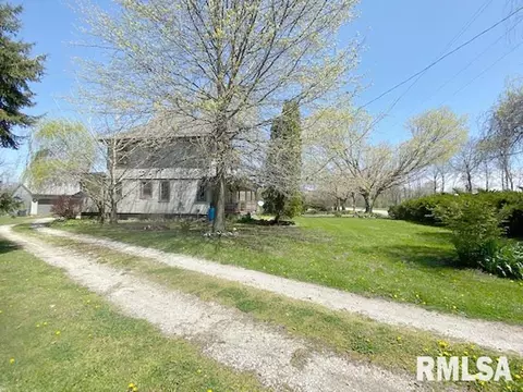815 W Maple St, Canton, IL 61520 photo 48