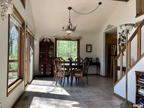41 Flag Rd, Macomb, IL 61455 photo 13