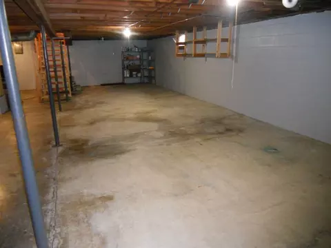 835 Main St, Fairview, IL 61432 photo 15