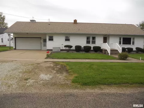 835 Main St, Fairview, IL 61432 photo 24