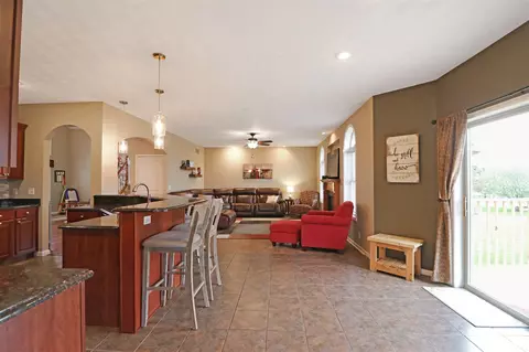 8711 W Bartell Dr, Mapleton, IL 61547 photo 14