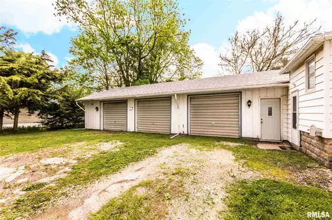 208 E 3rd St, Gridley, IL 61744 photo 24