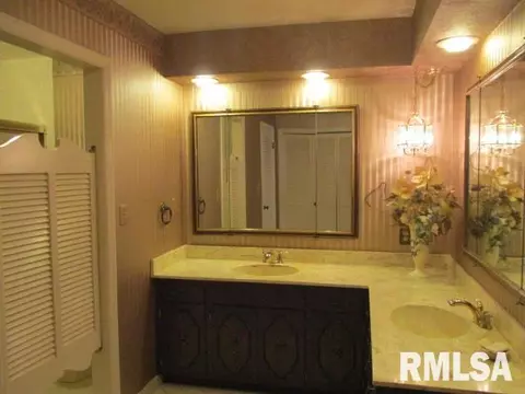 751 Hickory Dr, Lacon, IL 61540 photo 10