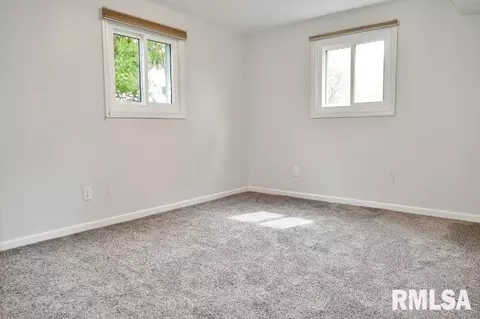 940 E Marshall St, Morton, IL 61550 photo 30