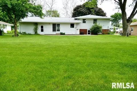940 E Marshall St, Morton, IL 61550 photo 41