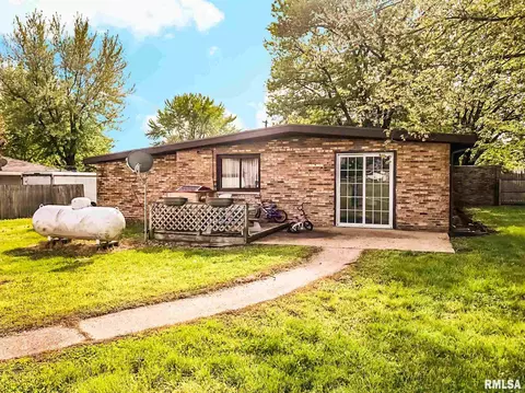 13106 Cedar St, Manito, IL 61546 photo 19