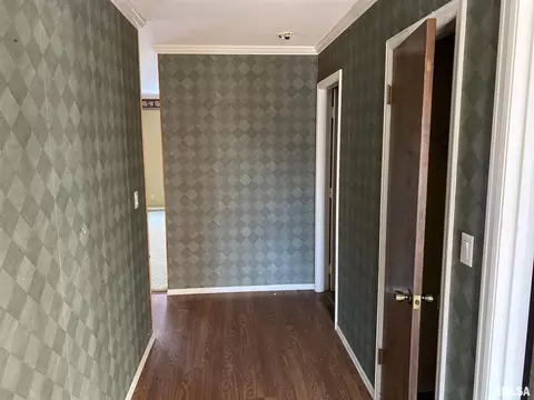 10 Heath Ct, Macomb, IL 61455 photo 5