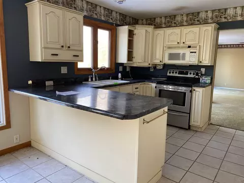 10 Heath Ct, Macomb, IL 61455 photo 17