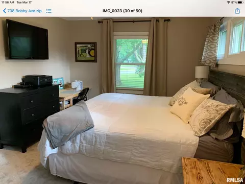 708 Bobby Ave, Macomb, IL 61455 photo 27