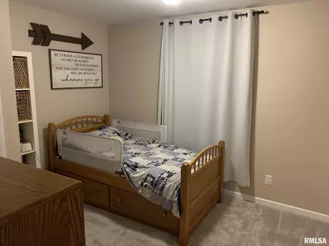 708 Bobby Ave, Macomb, IL 61455 photo 32