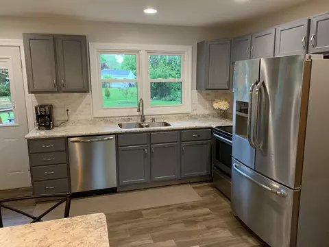 708 Bobby Ave, Macomb, IL 61455 photo 18