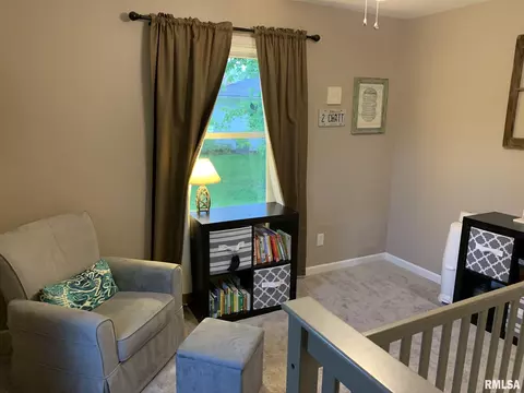 708 Bobby Ave, Macomb, IL 61455 photo 36