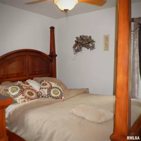 511 Hamilton St, Washington, IL 61571 photo 15
