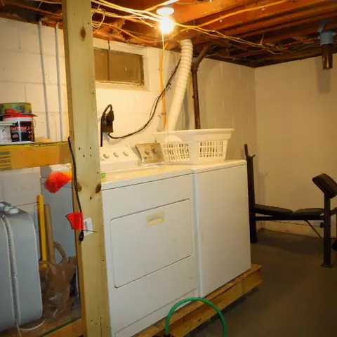 511 Hamilton St, Washington, IL 61571 photo 28