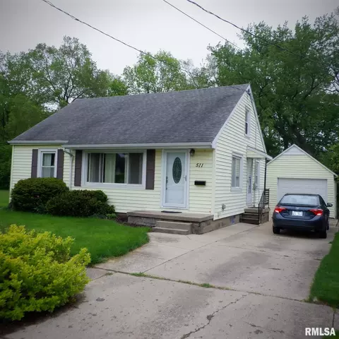 511 Hamilton St, Washington, IL 61571 photo 4