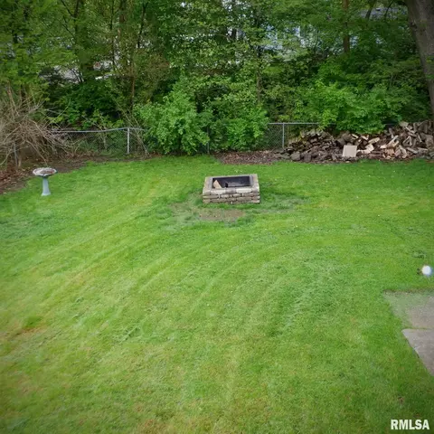 511 Hamilton St, Washington, IL 61571 photo 7