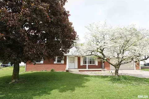 714 E Harrison St, Cuba, IL 61427 photo 1
