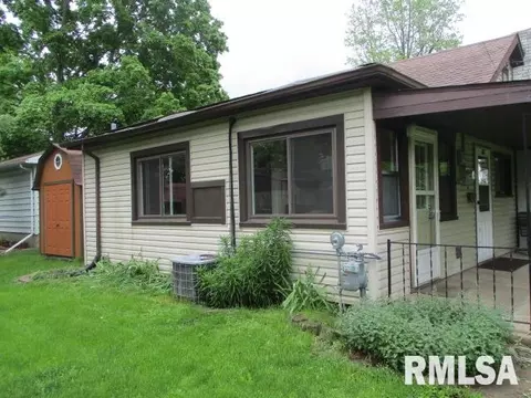 821 8th St, Lacon, IL 61540 photo 17