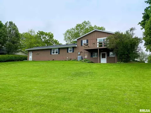 713 Curtis Ct, Eureka, IL 61530 photo 48