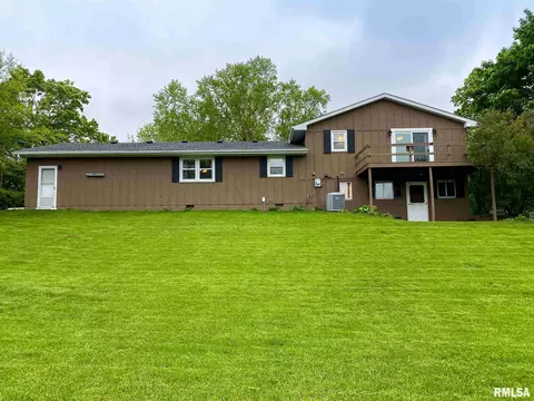 713 Curtis Ct, Eureka, IL 61530 photo 46