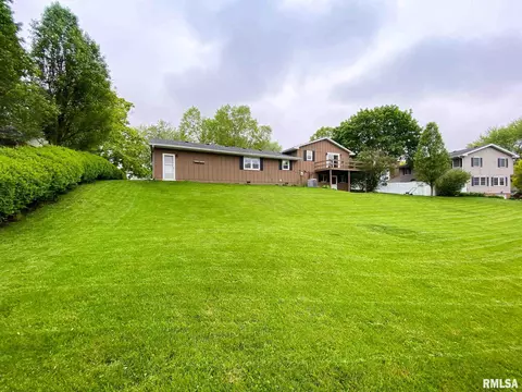 713 Curtis Ct, Eureka, IL 61530 photo 44
