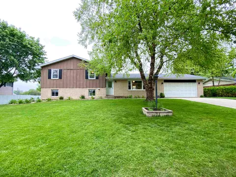 713 Curtis Ct, Eureka, IL 61530 photo 50