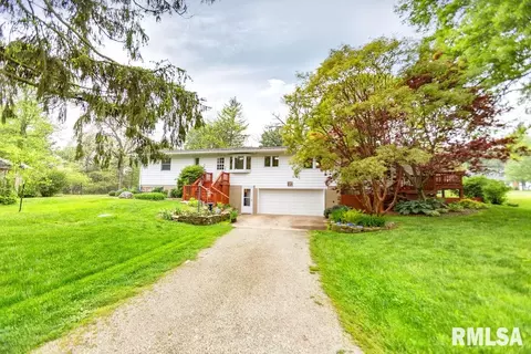 214 Shady Ln, Eureka, IL 61530 photo 4