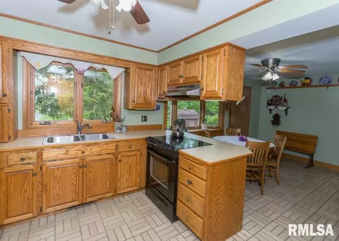 214 Shady Ln, Eureka, IL 61530 photo 20