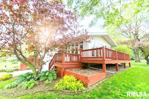 214 Shady Ln, Eureka, IL 61530 photo 6