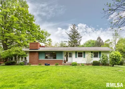 214 Shady Ln, Eureka, IL 61530 photo 2