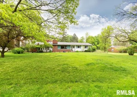 214 Shady Ln, Eureka, IL 61530 photo 3