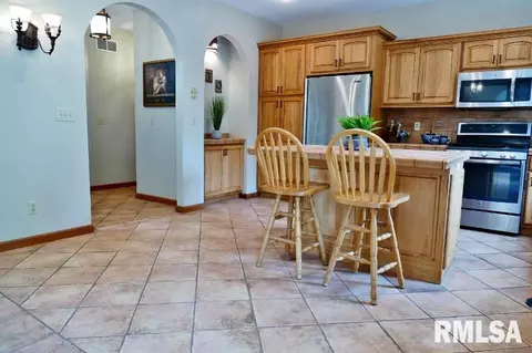 1318 Amanda Dr, Metamora, IL 61548 photo 18