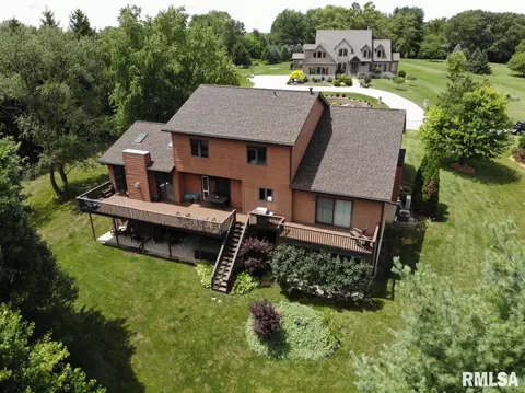 1318 Amanda Dr, Metamora, IL 61548 photo 4
