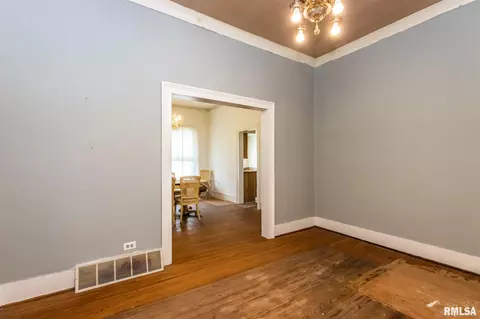 914 3rd St, Henry, IL 61537 photo 19