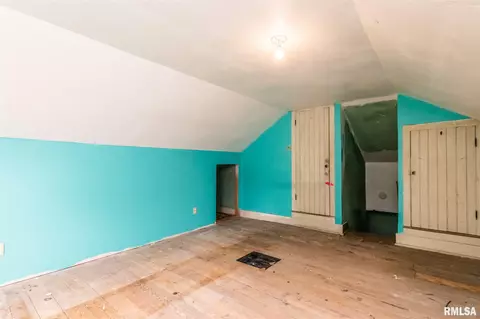 914 3rd St, Henry, IL 61537 photo 37