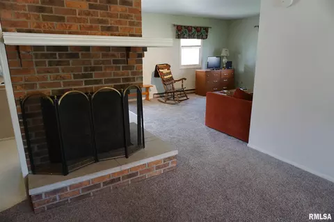 839 W Mcdonough St, Macomb, IL 61455 photo 5