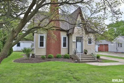 310 E Adams St, Morton, IL 61550 photo 50