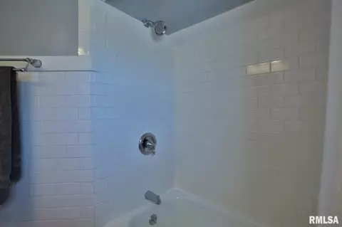 310 E Adams St, Morton, IL 61550 photo 35