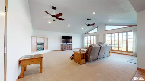 5109 S Cameron Ln, Mapleton, IL 61547 photo 7