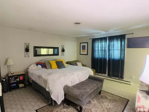 227 E Summit St, Macomb, IL 61455 photo 27