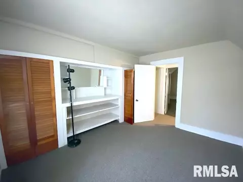 846 E Spruce St, Canton, IL 61520 photo 28