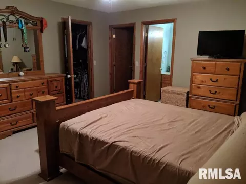 2009 Maple Ave, Macomb, IL 61455 photo 10