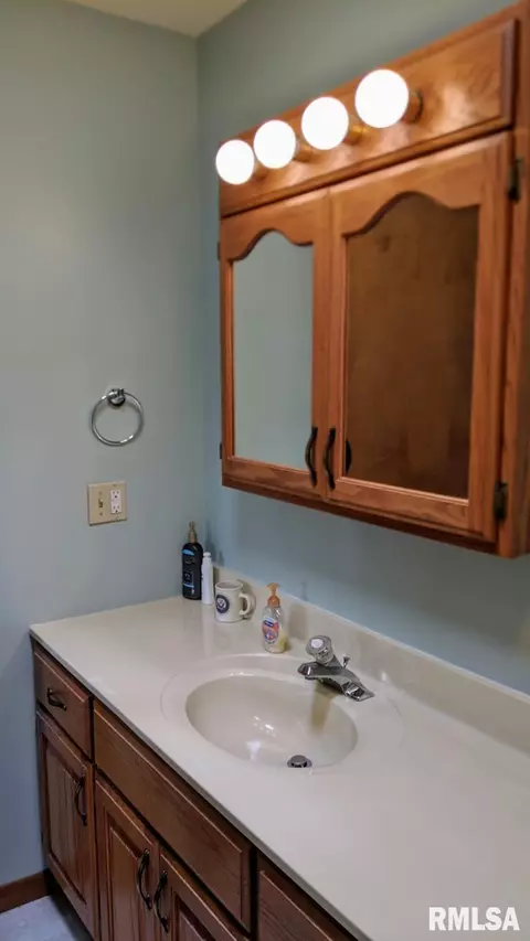 2009 Maple Ave, Macomb, IL 61455 photo 18