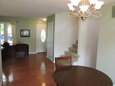 937 Jamie Ln, Macomb, IL 61455 photo 3