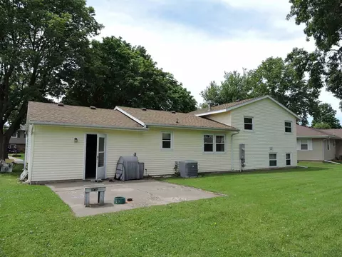 937 Jamie Ln, Macomb, IL 61455 photo 28