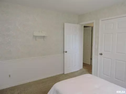 937 Jamie Ln, Macomb, IL 61455 photo 20
