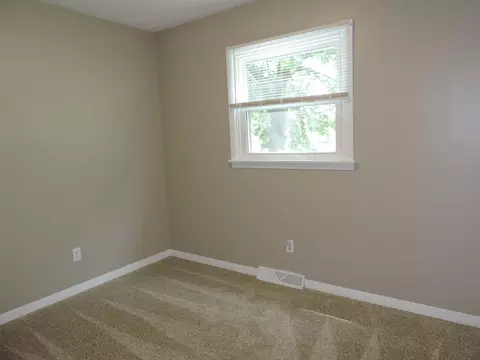 937 Jamie Ln, Macomb, IL 61455 photo 16