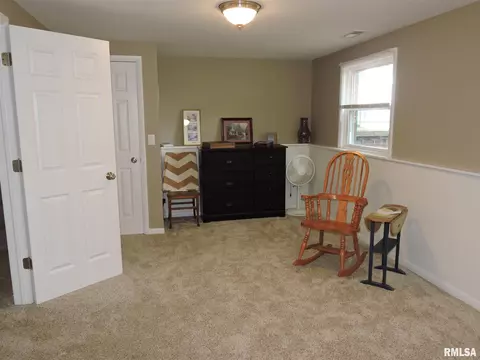 937 Jamie Ln, Macomb, IL 61455 photo 23