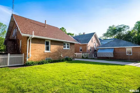 105 E Jackson St, Morton, IL 61550 photo 7